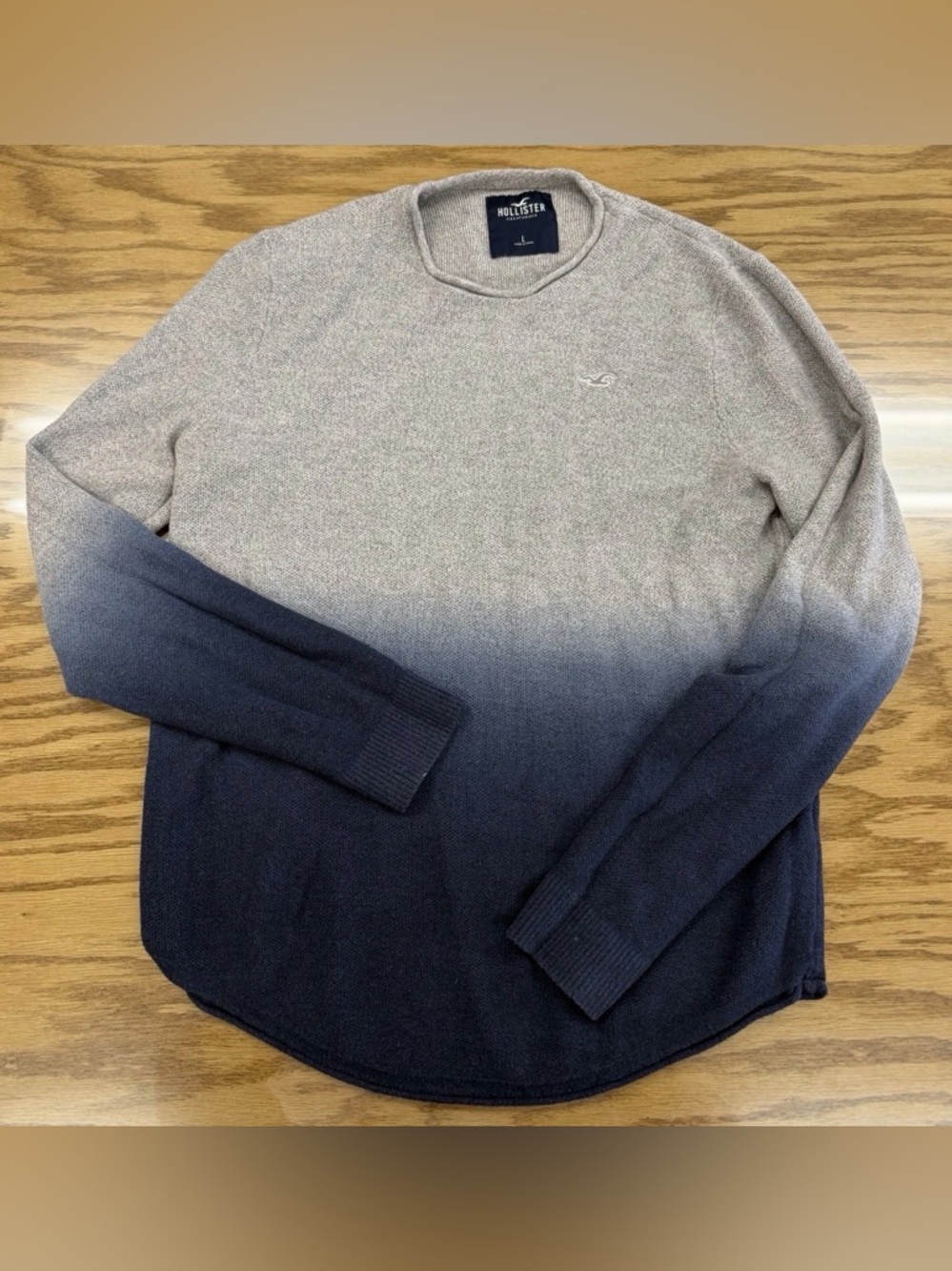 Hollister Grey Blue Ombre Gradient Lightweight Sweater L California Surf - 20x26